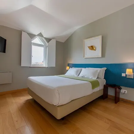 Cascais Hotel 3*