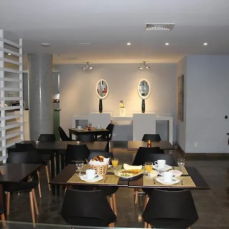 Cascais Hotel 3*