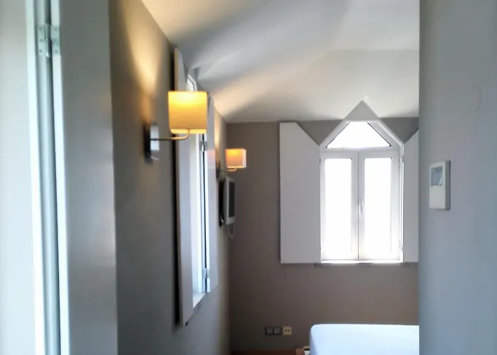Cascais Hotel 3* Κασκαΐς