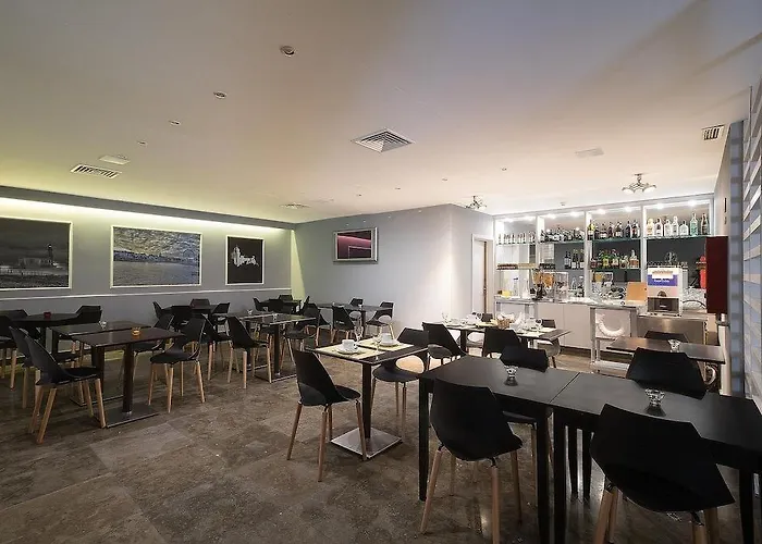 Cascais Hotel