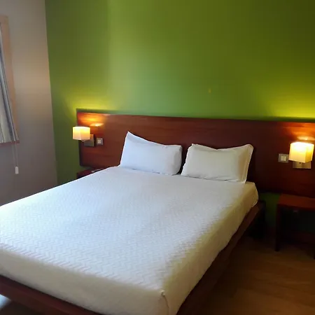 Cascais Hotel 3* Кашкайш