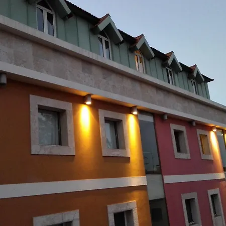 Cascais Hotel 3*