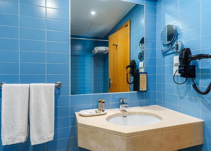 Cascais Hotel 3*